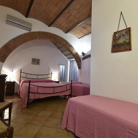 Redipuglia Farm stay Alberese